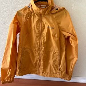 Yellow Columbia Raincoat with detachable hood